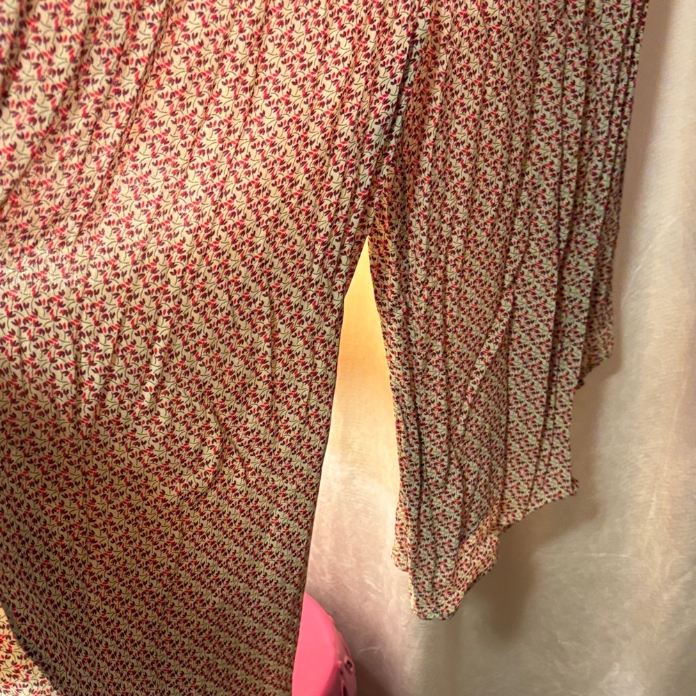 Flowy Pink Patterned Jumpsuit - Picture 3 of 3